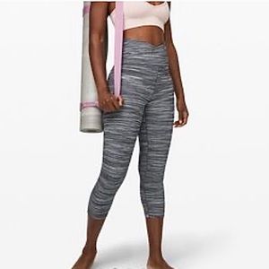Lululemon align criss cross capris! Worn once!